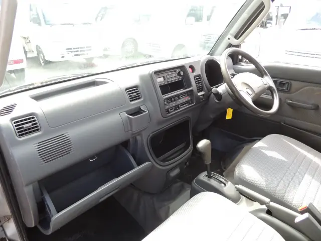 ダイハツ ハイゼットトラック EBD-S211P(4WD)の写真48