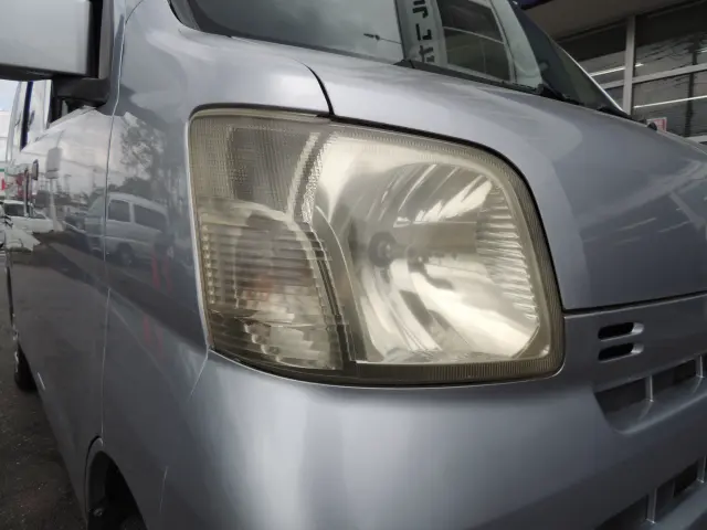 ダイハツ ハイゼットバン EBD-S321V(2WD)の写真8