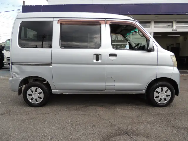 ダイハツ ハイゼットバン EBD-S321V(2WD)の写真12