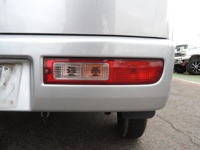 ダイハツ ハイゼットバン EBD-S321V(2WD)の写真17