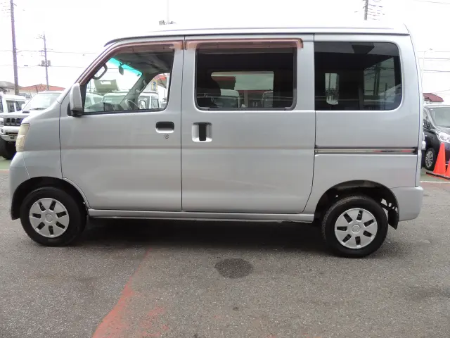 ダイハツ ハイゼットバン EBD-S321V(2WD)の写真21