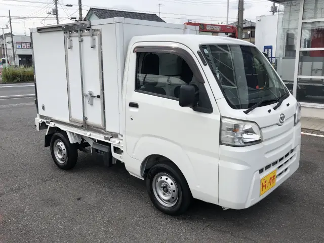 ダイハツ ハイゼットトラック EBD-S510P(4WD)の写真4