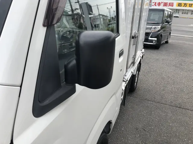 ダイハツ ハイゼットトラック EBD-S510P(4WD)の写真16