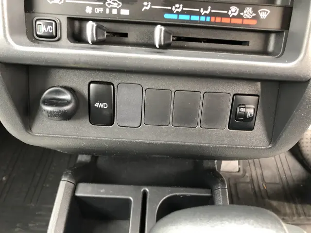 ダイハツ ハイゼットトラック EBD-S510P(4WD)の写真37