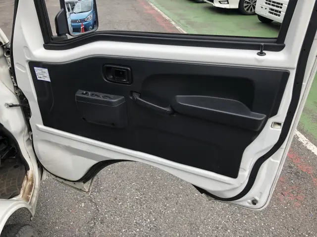 ダイハツ ハイゼットトラック EBD-S500P(2WD)の写真23