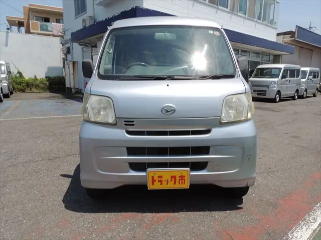 ダイハツ ハイゼットバン EBD-S321V(2WD)の写真8