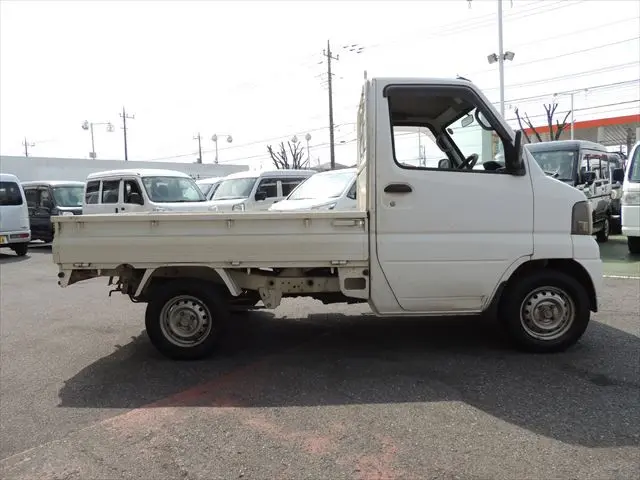 日産 クリッパートラック GBD-U72T(4WD)の写真5