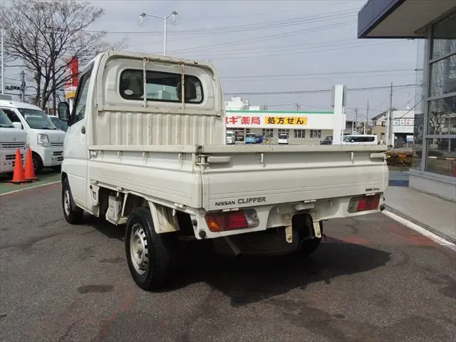 日産 クリッパートラック GBD-U72T(4WD)の写真10