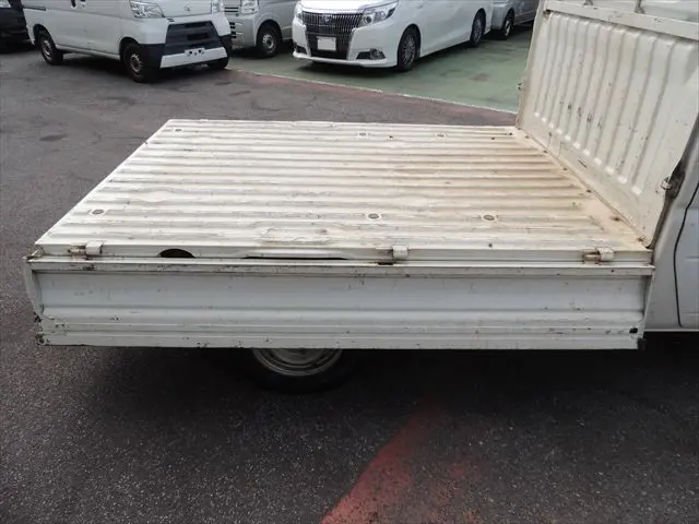 日産 クリッパートラック GBD-U72T(4WD)の写真23