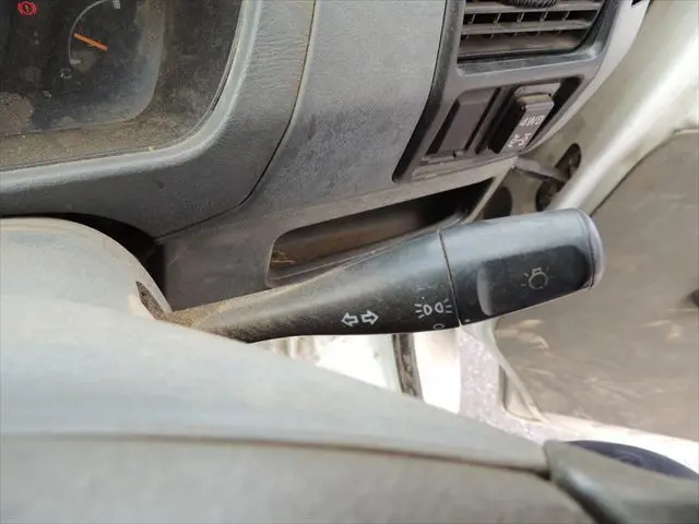 日産 クリッパートラック GBD-U72T(4WD)の写真36