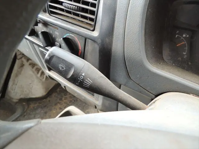 日産 クリッパートラック GBD-U72T(4WD)の写真37