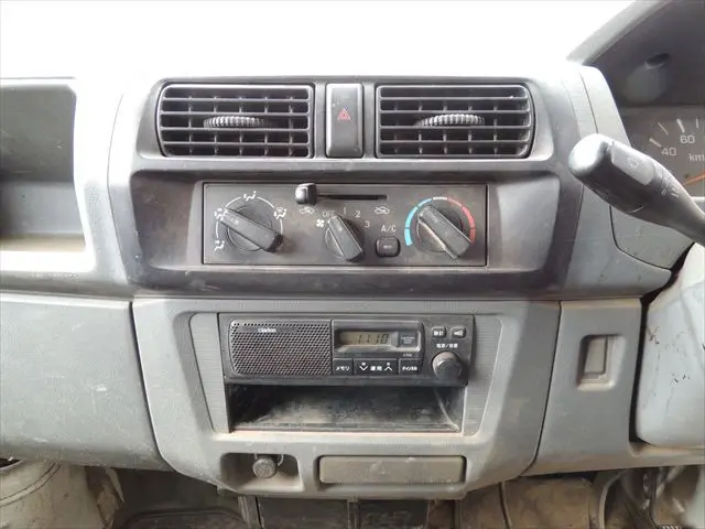 日産 クリッパートラック GBD-U72T(4WD)の写真38