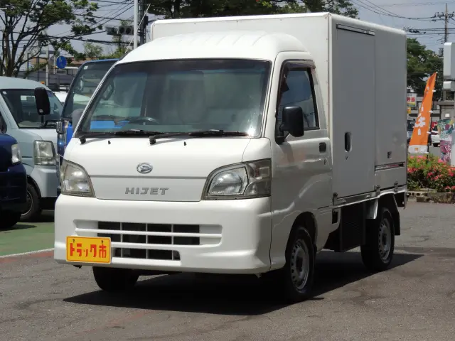 ダイハツ ハイゼットトラック EBD-S201P(2WD)の写真1
