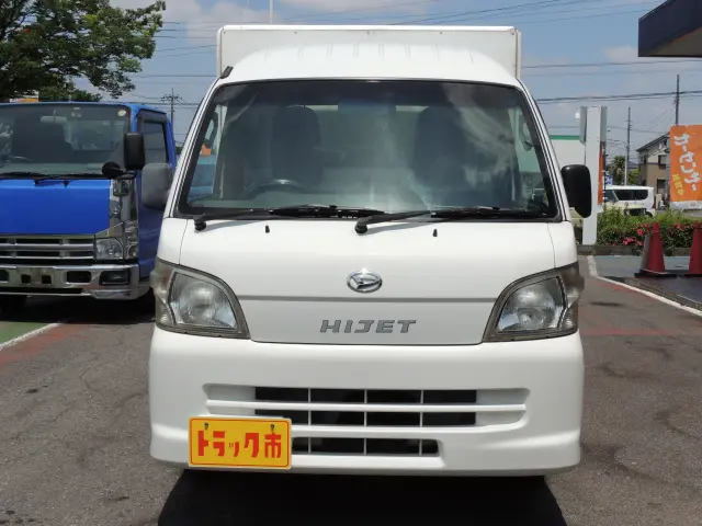 ダイハツ ハイゼットトラック EBD-S201P(2WD)の写真2