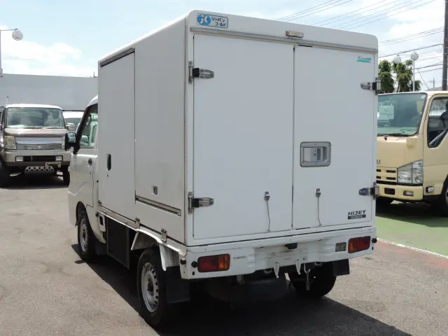 ダイハツ ハイゼットトラック EBD-S201P(2WD)の写真9