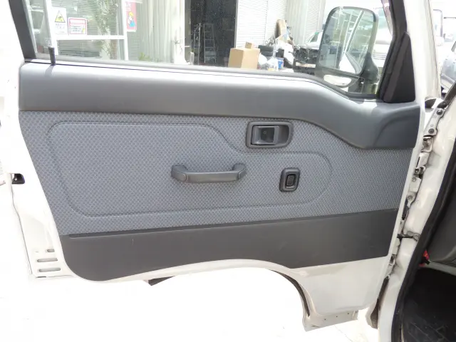 ダイハツ ハイゼットトラック EBD-S201P(2WD)の写真20