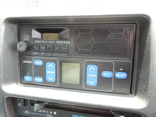 ダイハツ ハイゼットトラック EBD-S201P(2WD)の写真28
