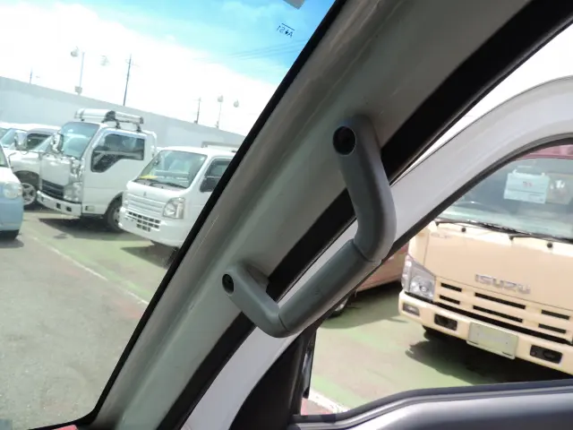 ダイハツ ハイゼットトラック EBD-S201P(2WD)の写真34