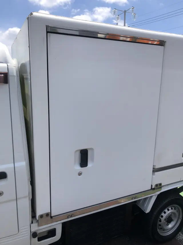 ダイハツ ハイゼットトラック EBD-S201P(2WD)の写真46