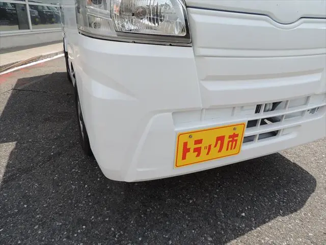 ダイハツ ハイゼットトラック EBD-S500P(2WD)の写真4