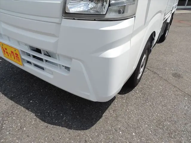 ダイハツ ハイゼットトラック EBD-S500P(2WD)の写真5