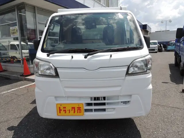 ダイハツ ハイゼットトラック EBD-S500P(2WD)の写真9