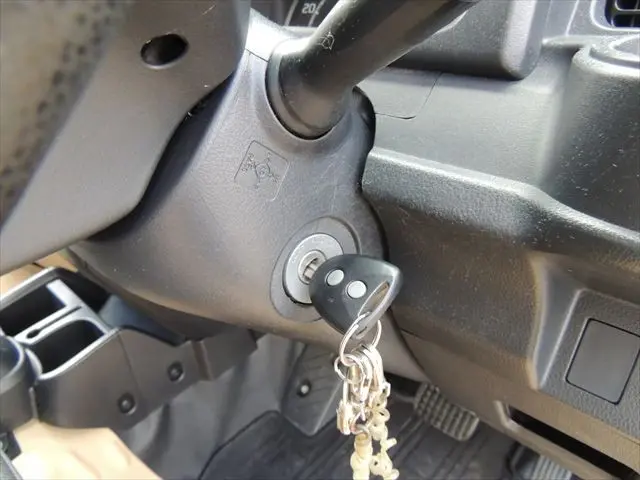 ダイハツ ハイゼットトラック EBD-S500P(2WD)の写真31
