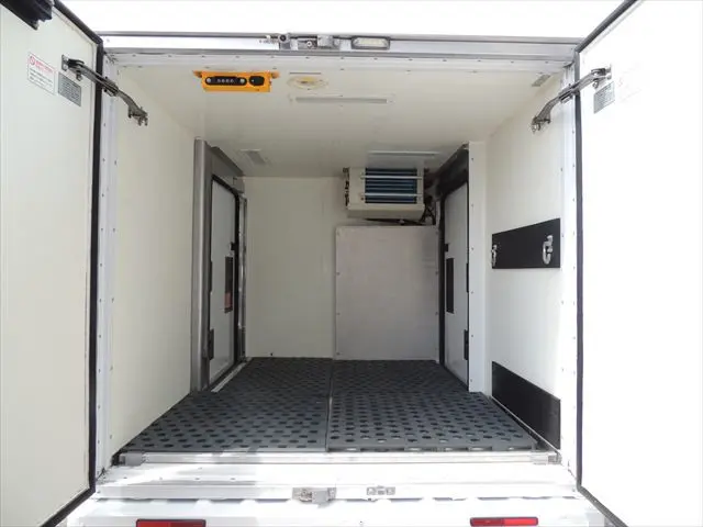 ダイハツ ハイゼットトラック EBD-S500P(2WD)の写真40