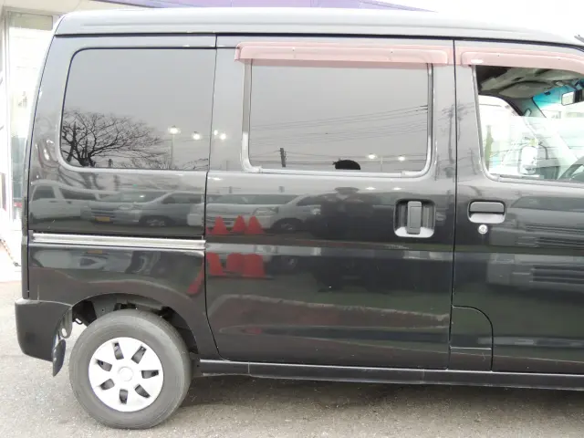 ダイハツ ハイゼットバン EBD-S321V(2WD)の写真7