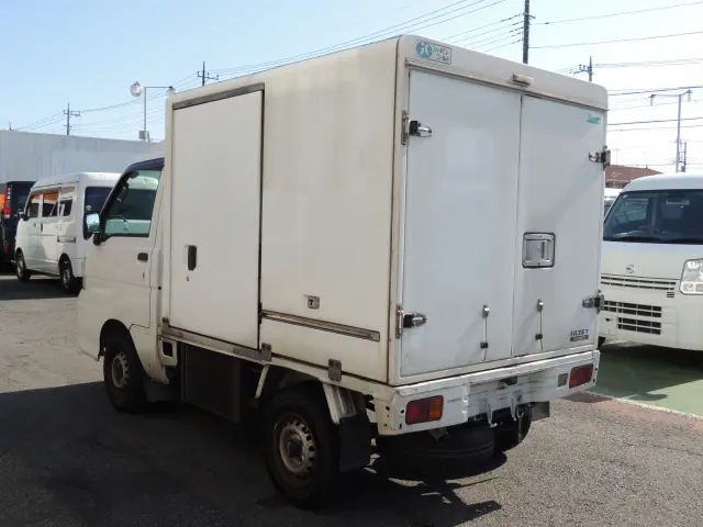 ダイハツ ハイゼットトラック EBD-S201P(2WD)の写真9