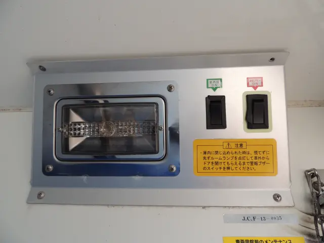 ダイハツ ハイゼットトラック EBD-S201P(2WD)の写真41