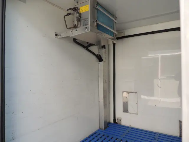 ダイハツ ハイゼットトラック EBD-S201P(2WD)の写真46