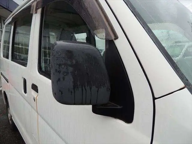 ダイハツ ハイゼットバン EBD-S331V(4WD)の写真2