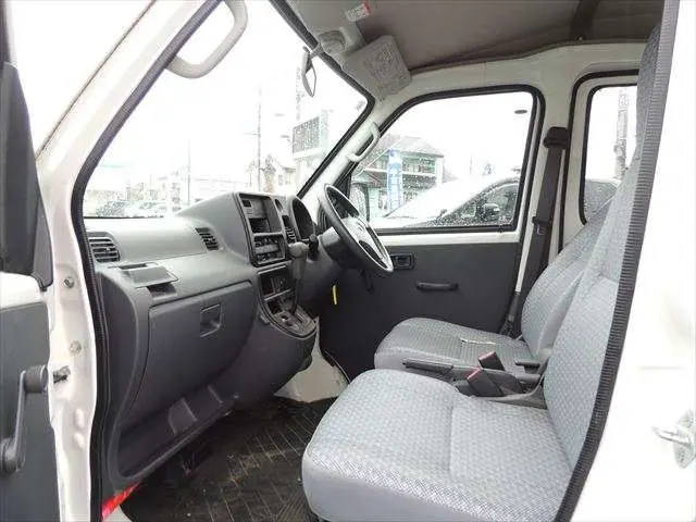 ダイハツ ハイゼットバン EBD-S331V(4WD)の写真20