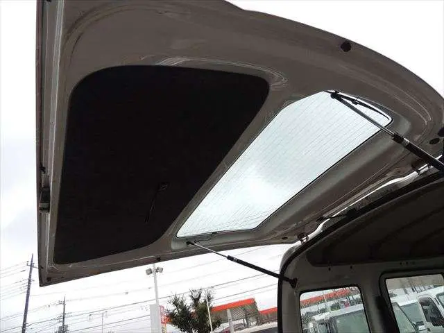 ダイハツ ハイゼットバン EBD-S331V(4WD)の写真25