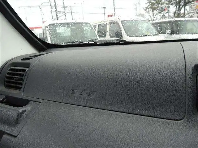 ダイハツ ハイゼットバン EBD-S331V(4WD)の写真40