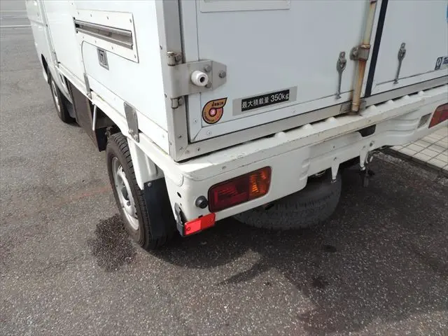 ダイハツ ハイゼットトラック EBD-S201P(2WD)の写真9