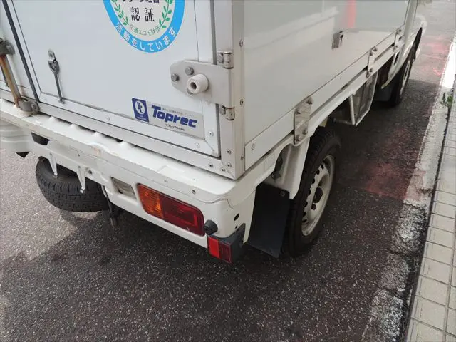 ダイハツ ハイゼットトラック EBD-S201P(2WD)の写真10