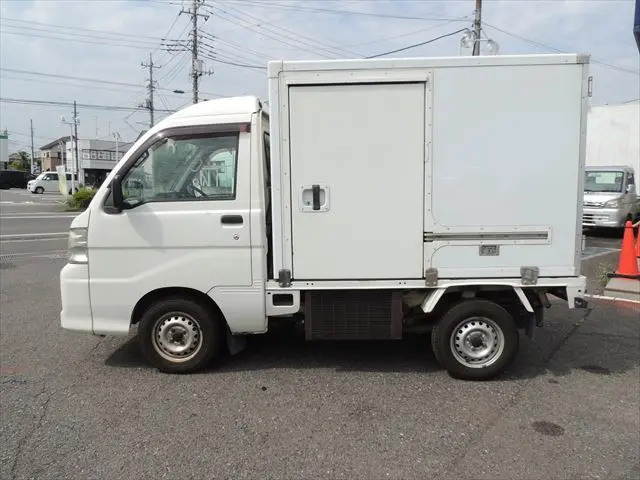 ダイハツ ハイゼットトラック EBD-S201P(2WD)の写真20