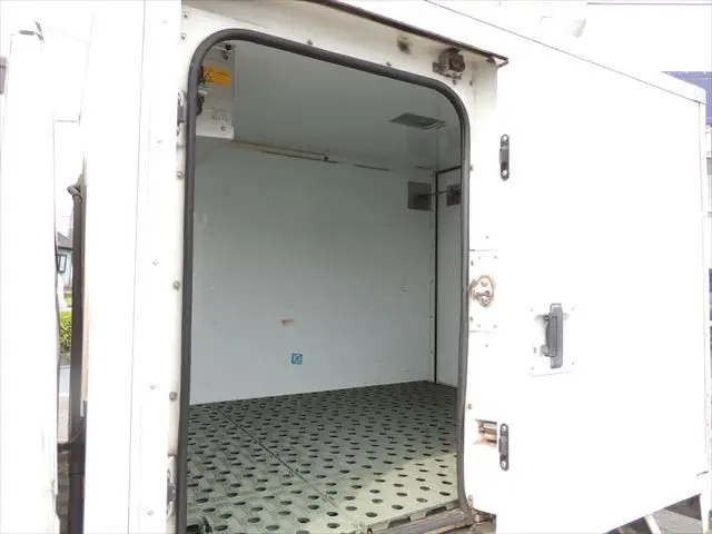 ダイハツ ハイゼットトラック EBD-S201P(2WD)の写真28
