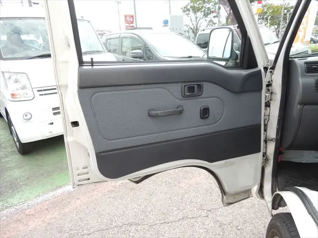 ダイハツ ハイゼットトラック EBD-S201P(2WD)の写真31