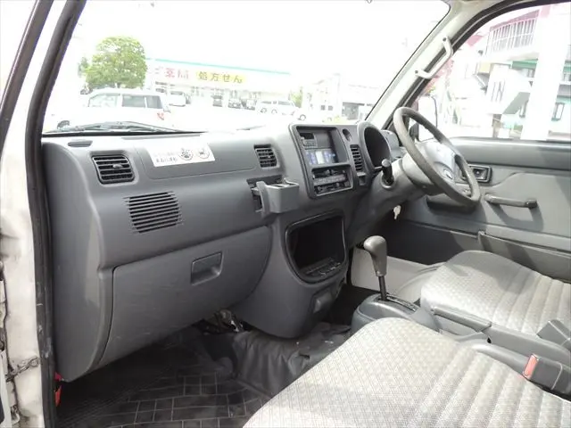 ダイハツ ハイゼットトラック EBD-S201P(2WD)の写真32