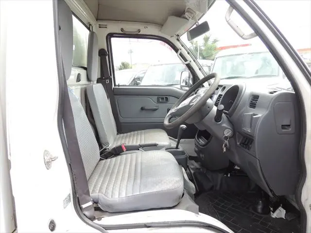 ダイハツ ハイゼットトラック EBD-S201P(2WD)の写真36