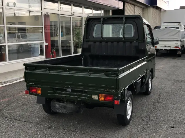 ダイハツ ハイゼットトラック EBD-S201P(2WD)の写真9