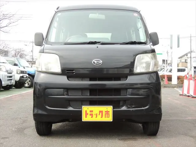 ダイハツ ハイゼットバン EBD-S321V(2WD)の写真2