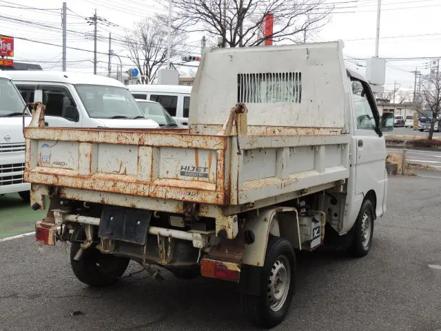 ダイハツ ハイゼットトラック EBD-S211P(4WD)の写真9