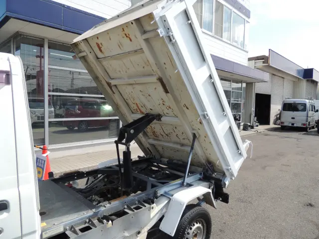 ダイハツ ハイゼットトラック EBD-S211P(4WD)の写真10