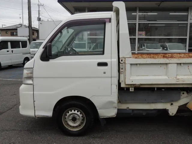 ダイハツ ハイゼットトラック EBD-S211P(4WD)の写真14