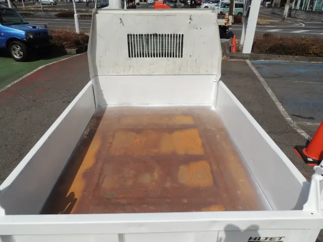 ダイハツ ハイゼットトラック EBD-S211P(4WD)の写真31