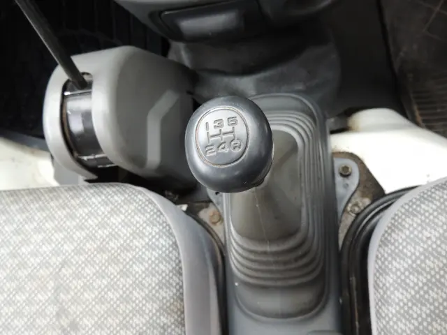 ダイハツ ハイゼットトラック EBD-S211P(4WD)の写真37